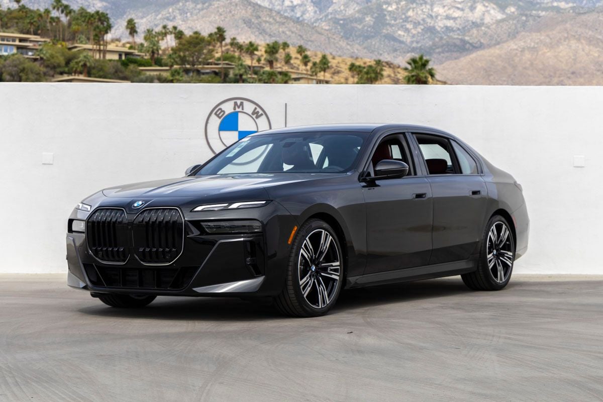 2026 BMW 7 Series 740i
