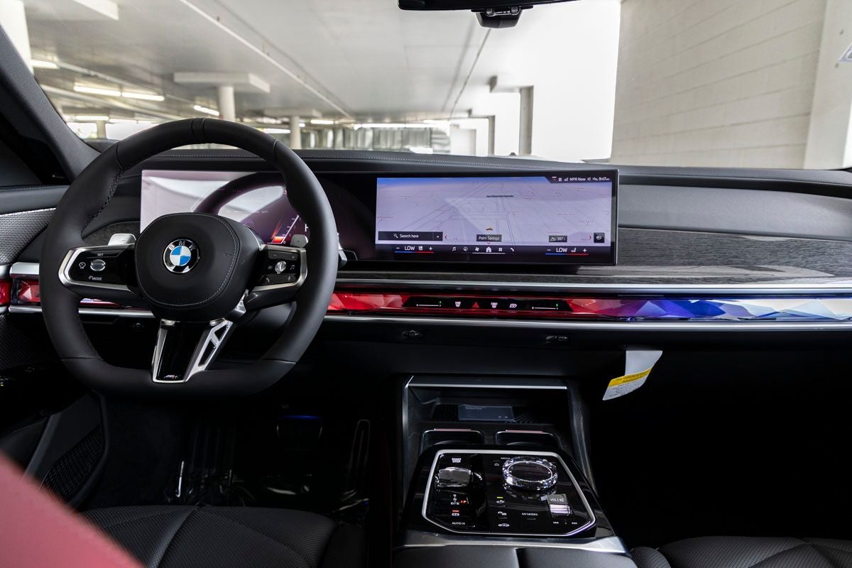 2026 BMW 7 Series 740i