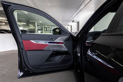 2026 BMW 7 Series 740i
