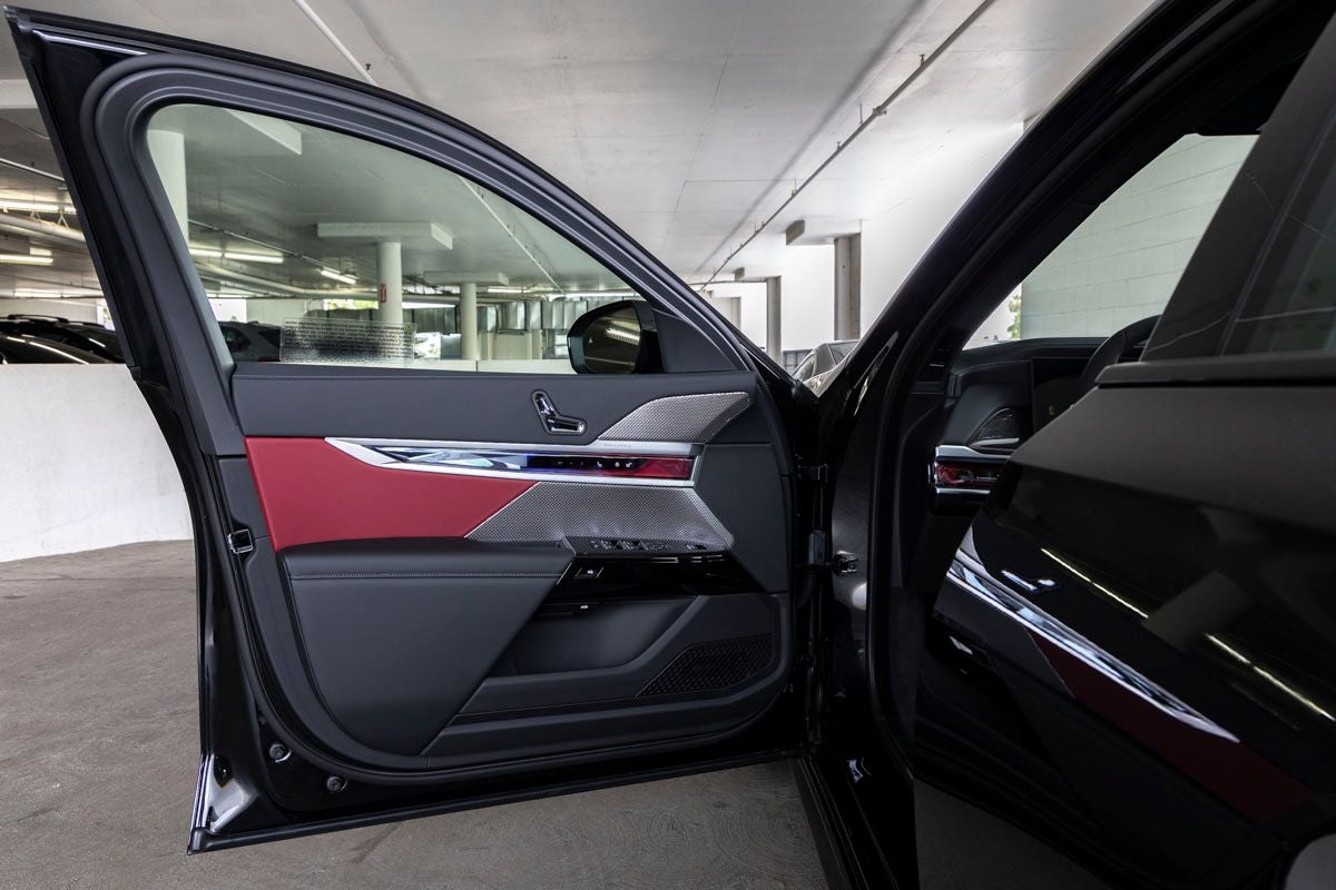 2026 BMW 7 Series 740i