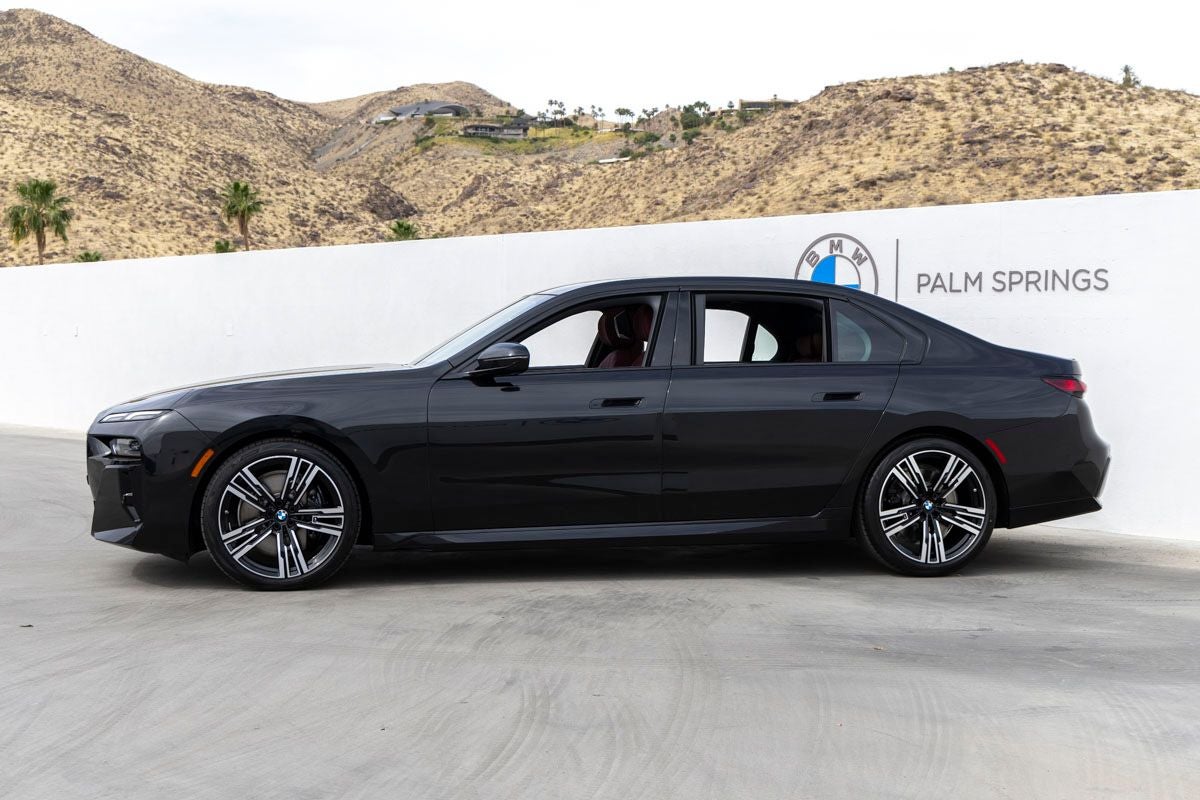 2026 BMW 7 Series 740i