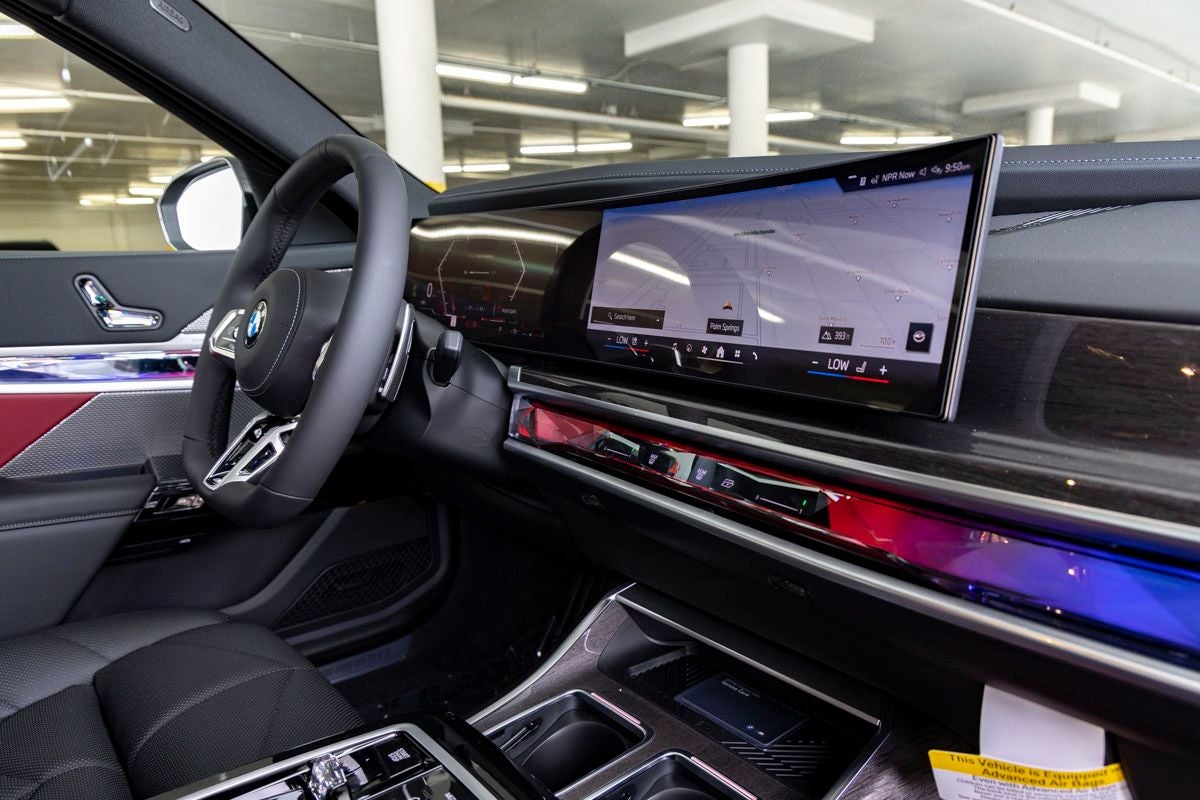 2026 BMW 7 Series 740i