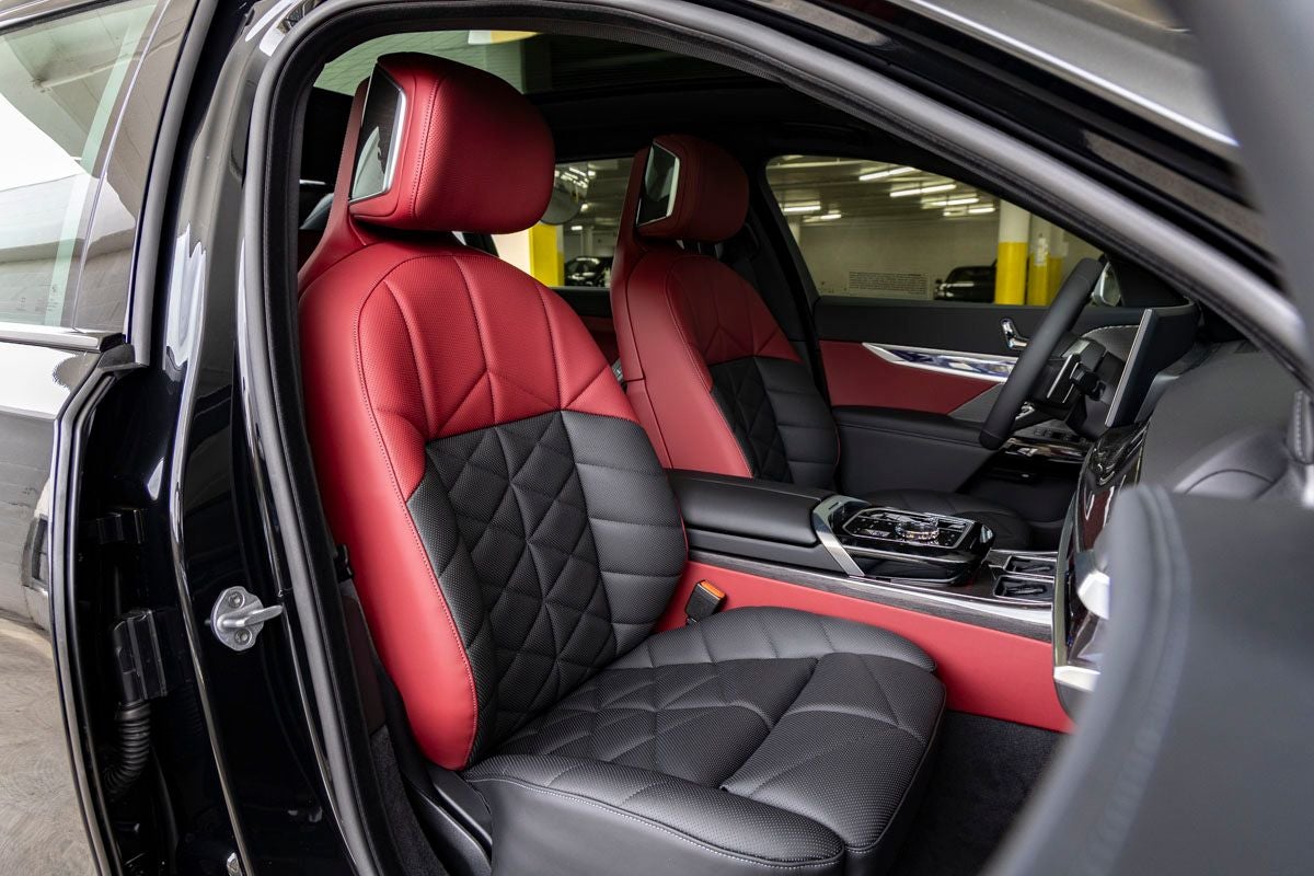 2026 BMW 7 Series 740i