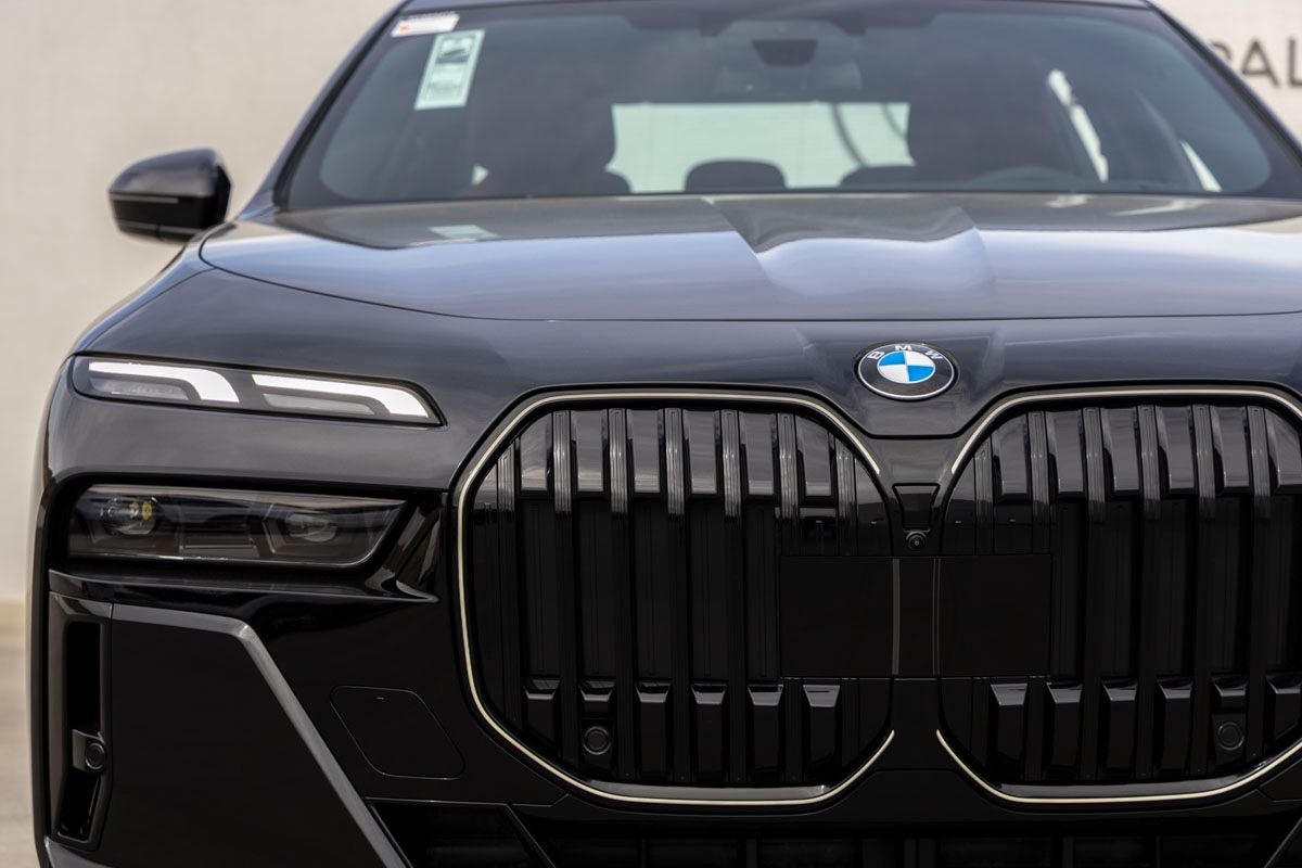 2026 BMW 7 Series 740i