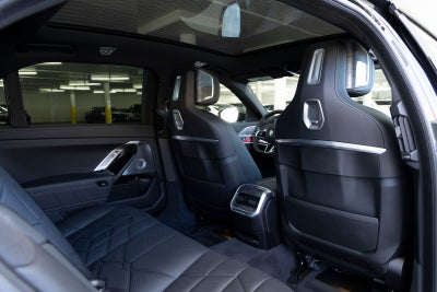 2025 BMW 740i 740i