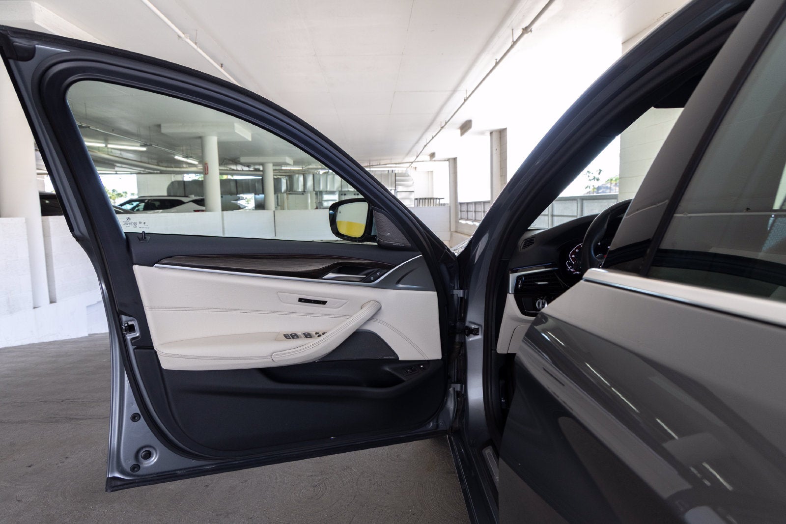 2023 BMW 530e 530e iPerformance