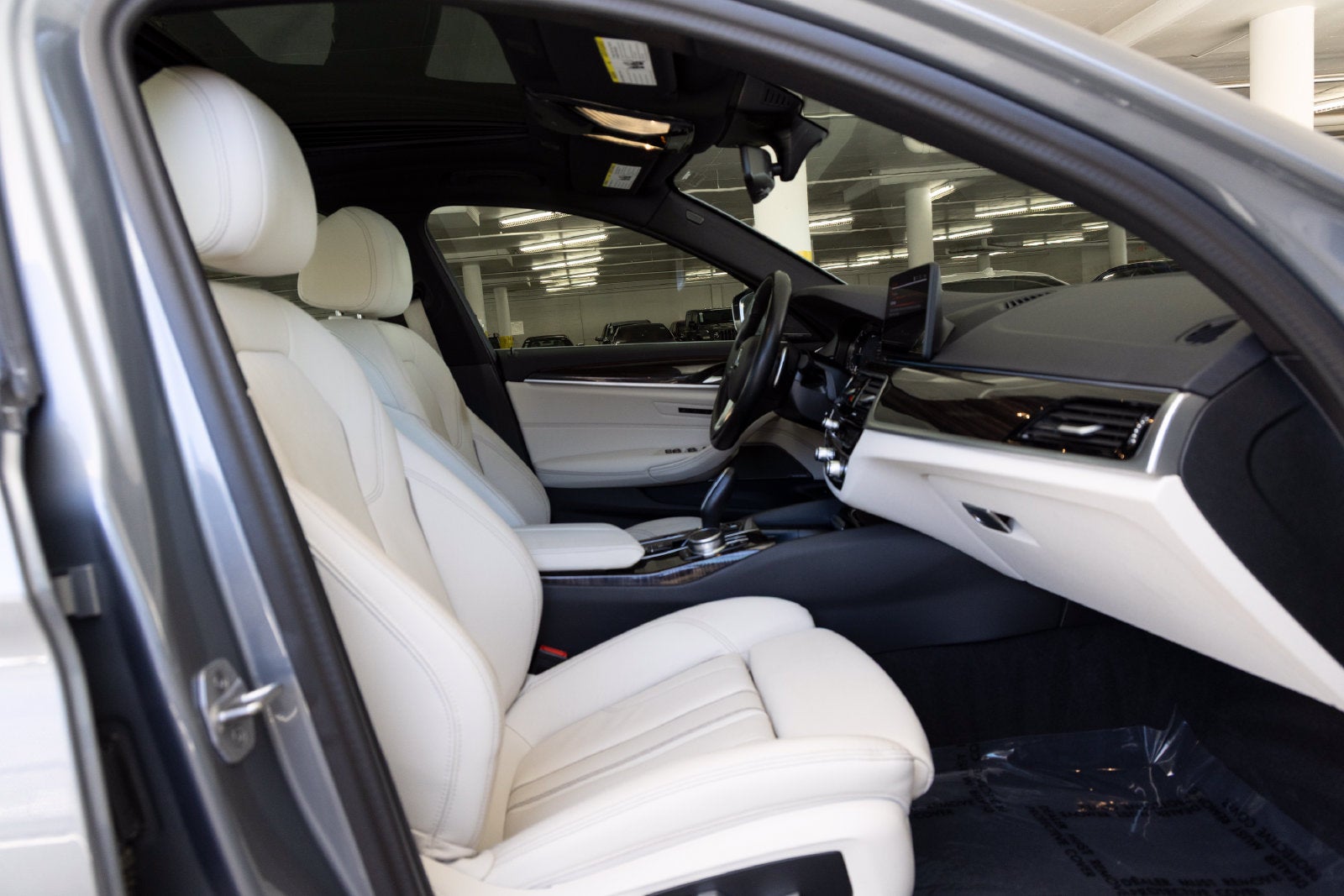 2023 BMW 530e 530e iPerformance