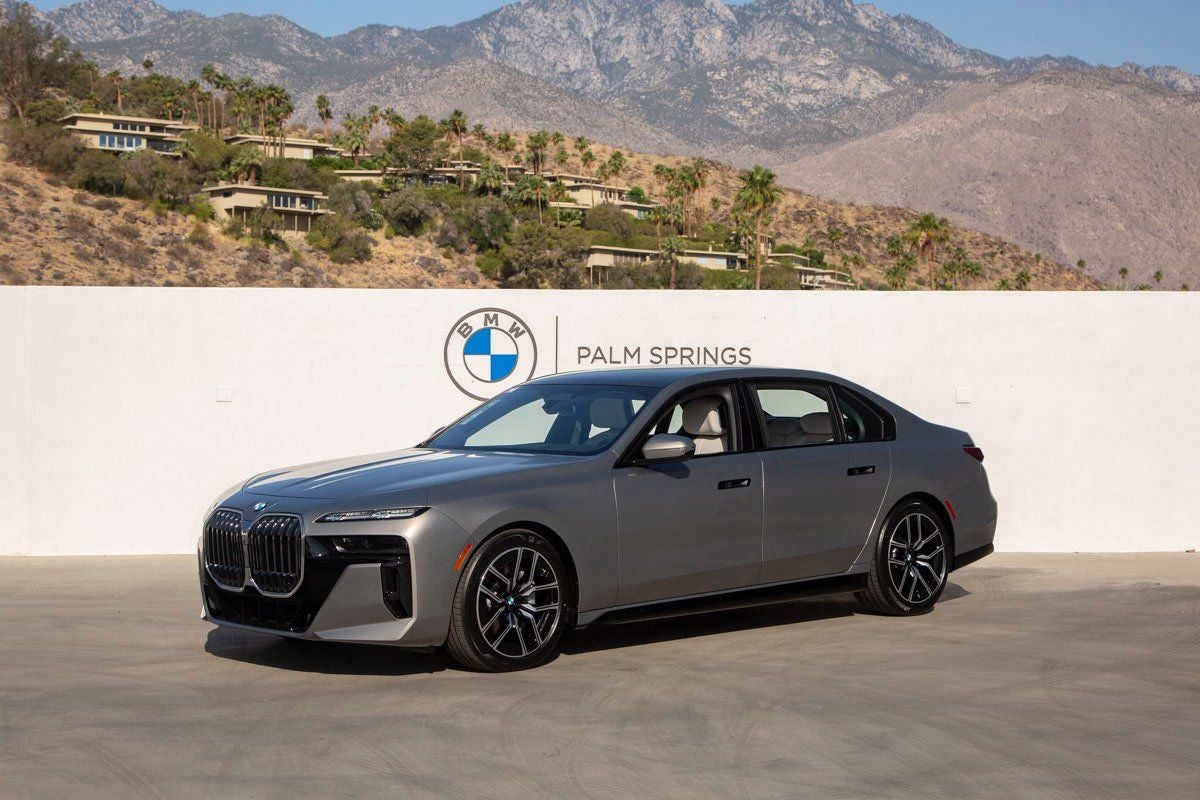 2025 BMW 740i 740i xDrive