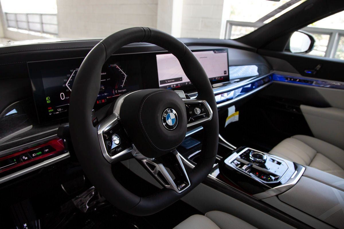 2025 BMW 740i 740i xDrive