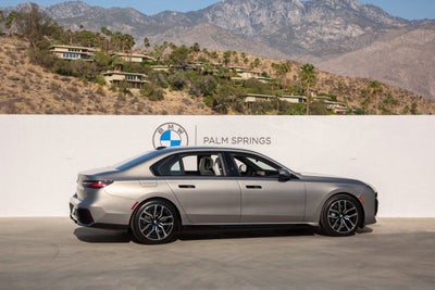 2025 BMW 740i 740i xDrive