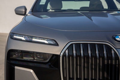 2025 BMW 740i 740i xDrive