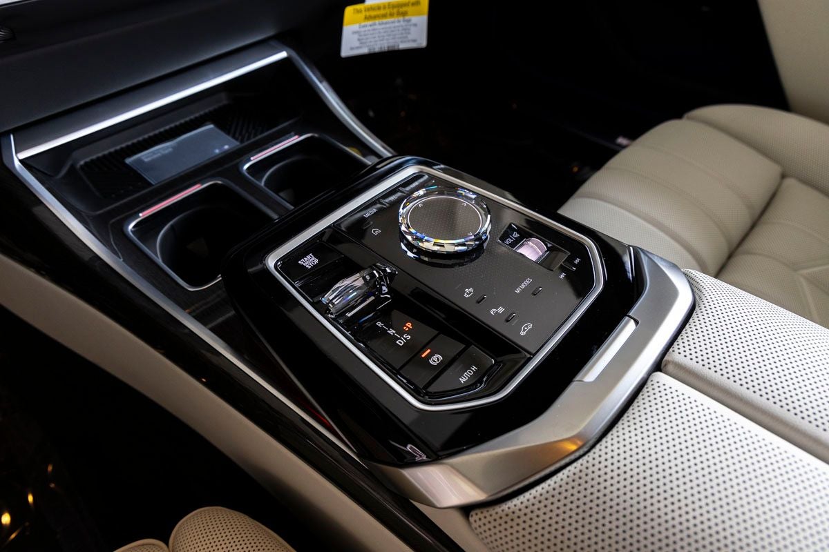 2026 BMW 740i 740i xDrive