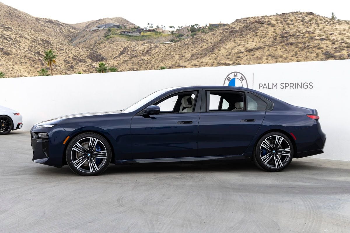 2026 BMW 740i 740i xDrive