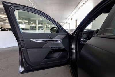 2026 BMW 740i 740i xDrive