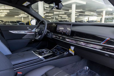 2026 BMW 740i 740i xDrive