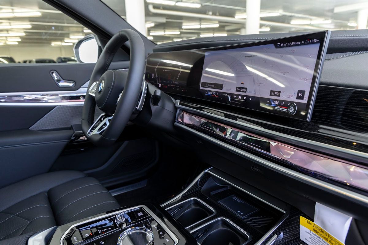 2026 BMW 740i 740i xDrive