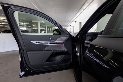 2026 BMW 740i 740i xDrive