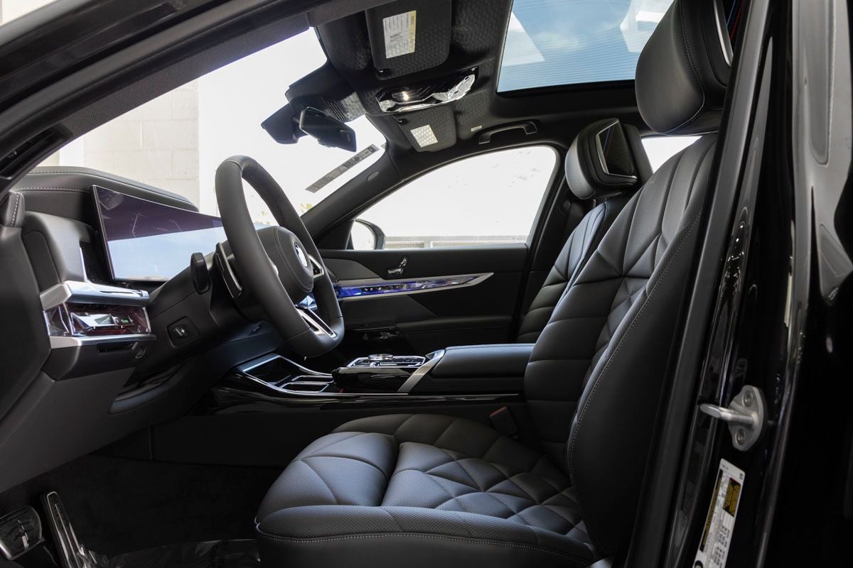 2026 BMW 740i 740i xDrive