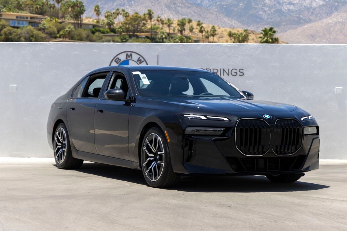 2026 BMW 740i 740i xDrive
