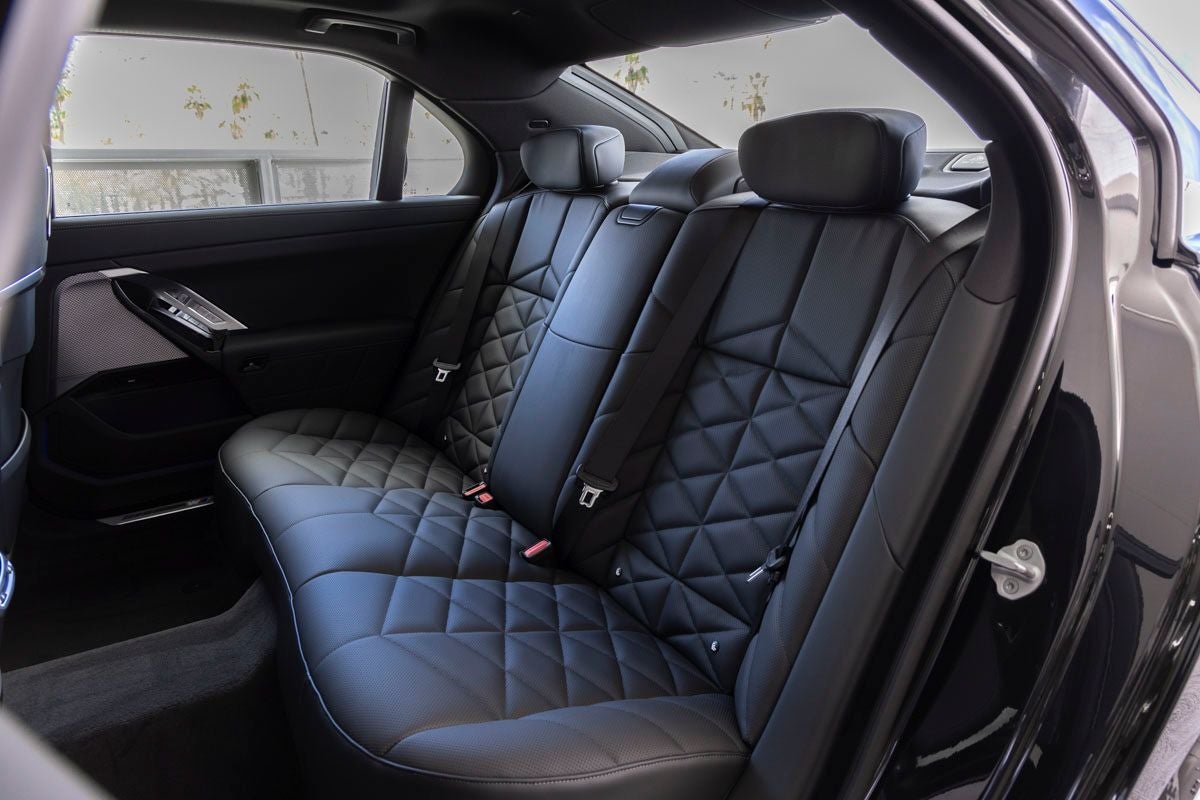 2026 BMW 740i 740i xDrive