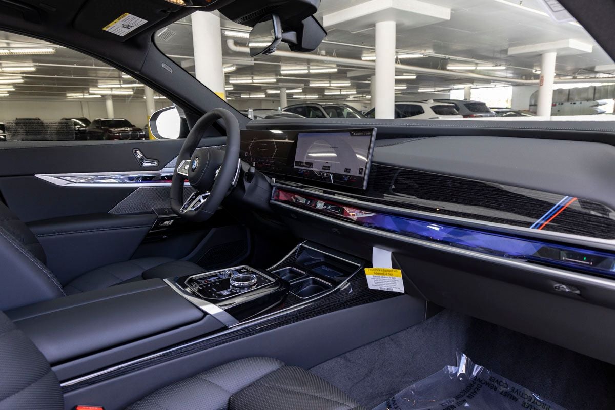 2026 BMW 740i 740i xDrive
