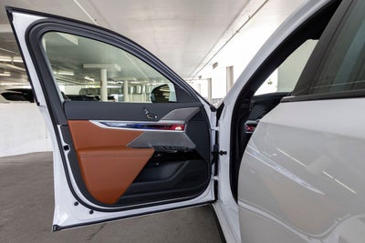 2026 BMW 7 Series 740i xDrive