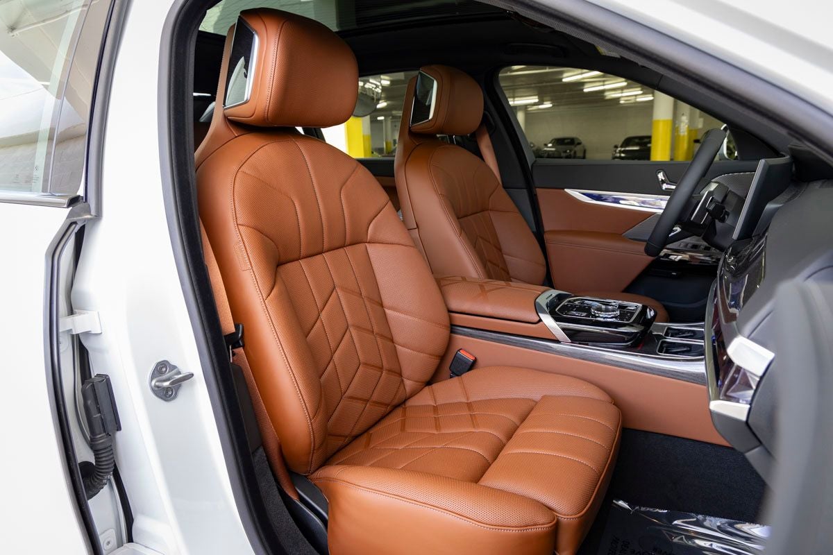2026 BMW 7 Series 740i xDrive