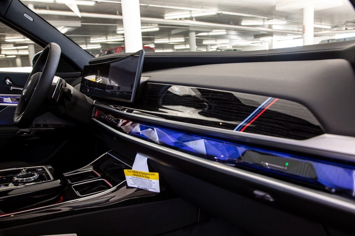 2025 BMW 760i 760i xDrive