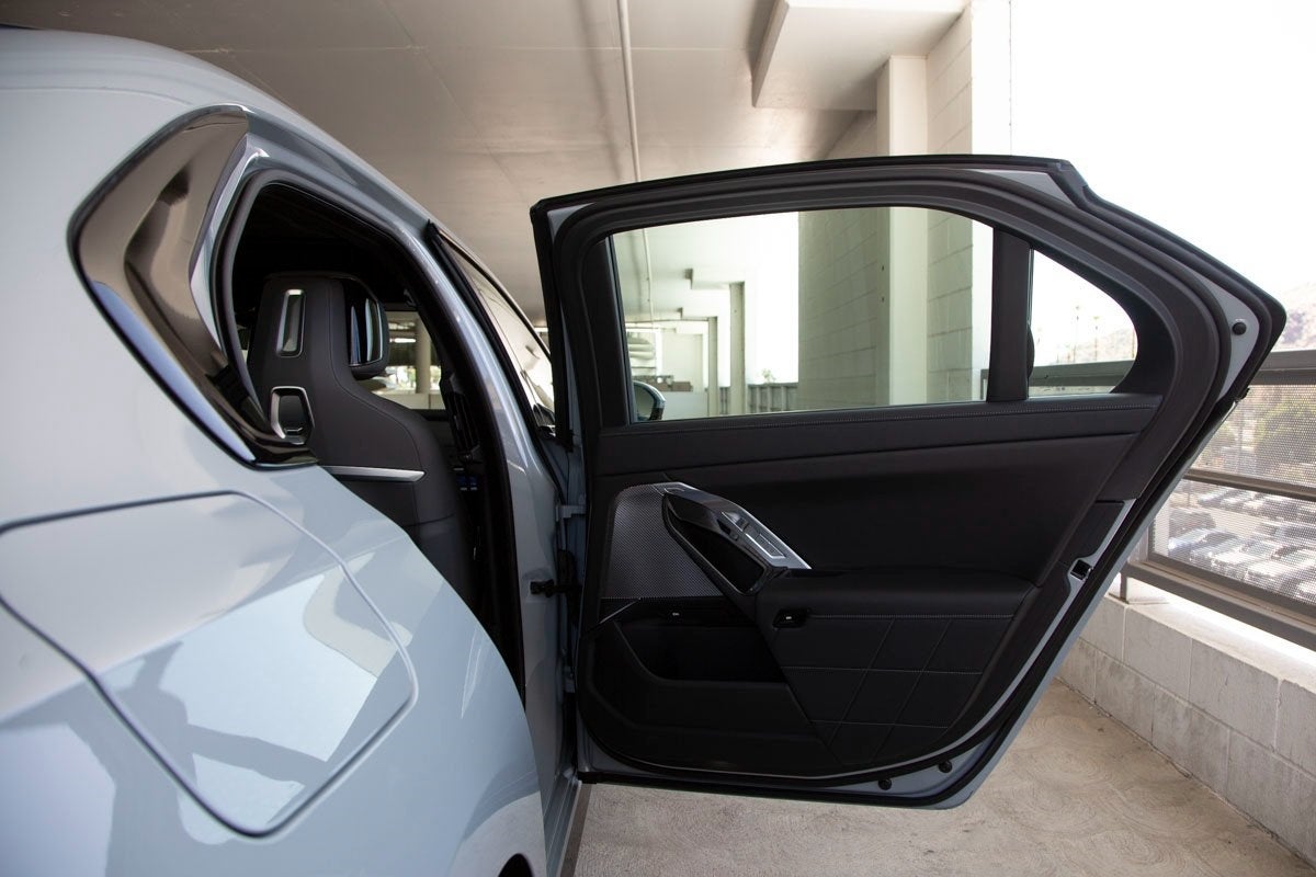 2025 BMW 760i 760i xDrive