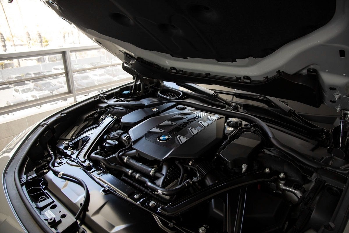 2025 BMW 760i 760i xDrive