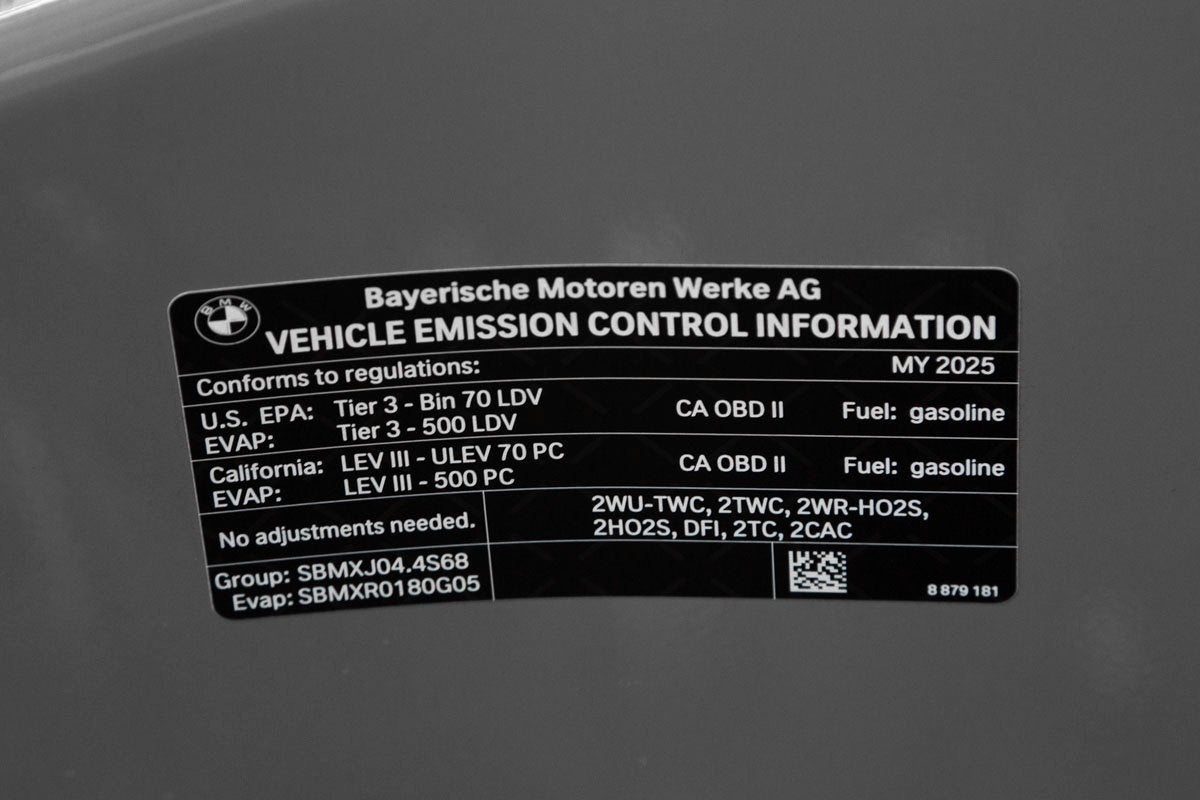 2025 BMW 760i 760i xDrive