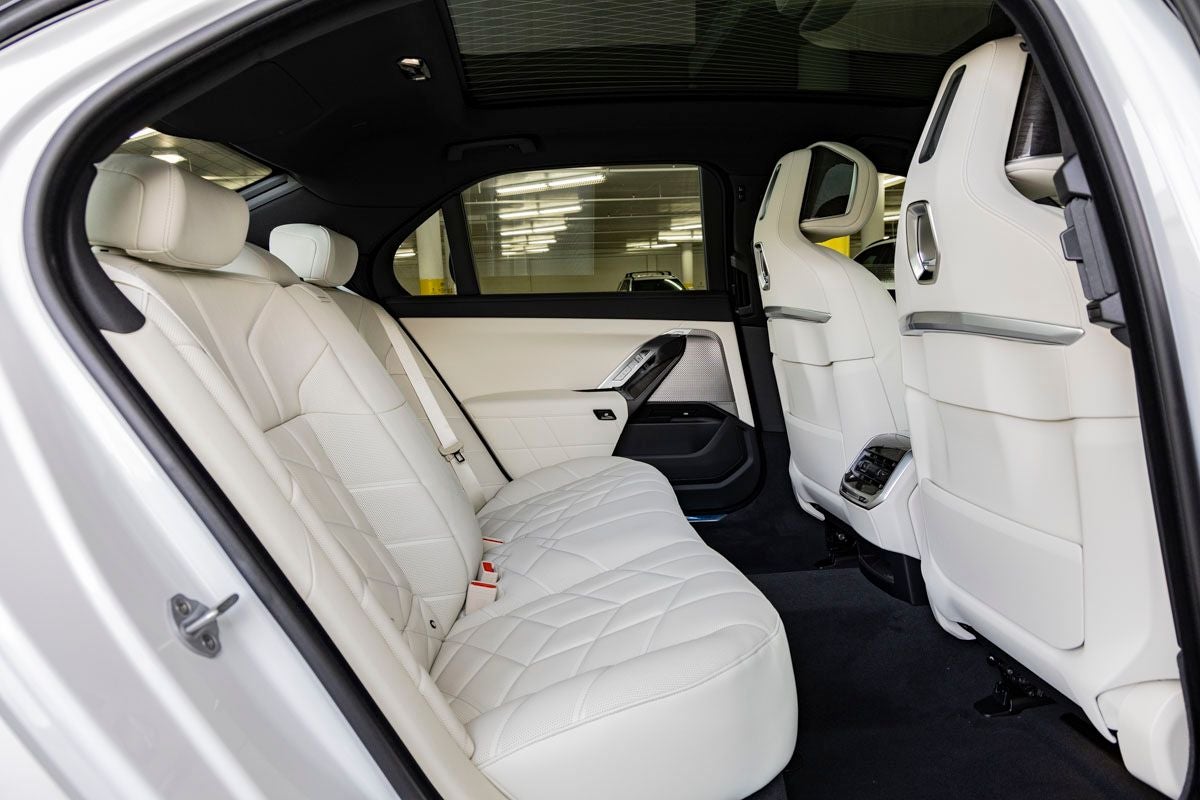 2026 BMW 760i 760i xDrive