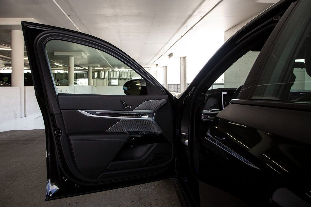 2025 BMW 7 Series 760i xDrive