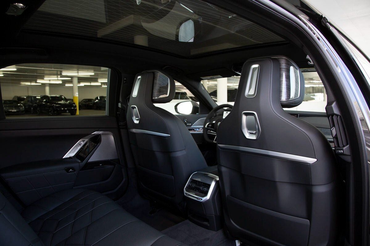 2025 BMW 7 Series 760i xDrive