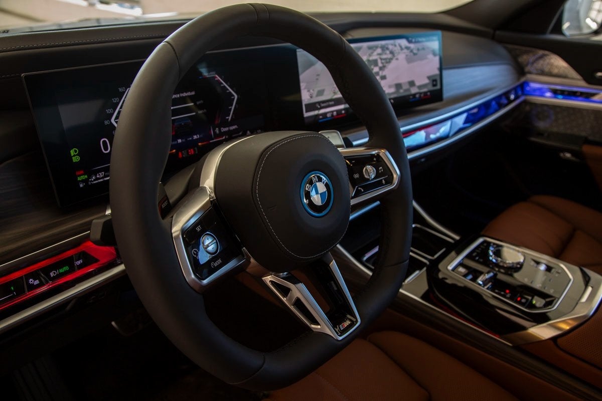 2025 BMW 750e xDrive 750e xDrive