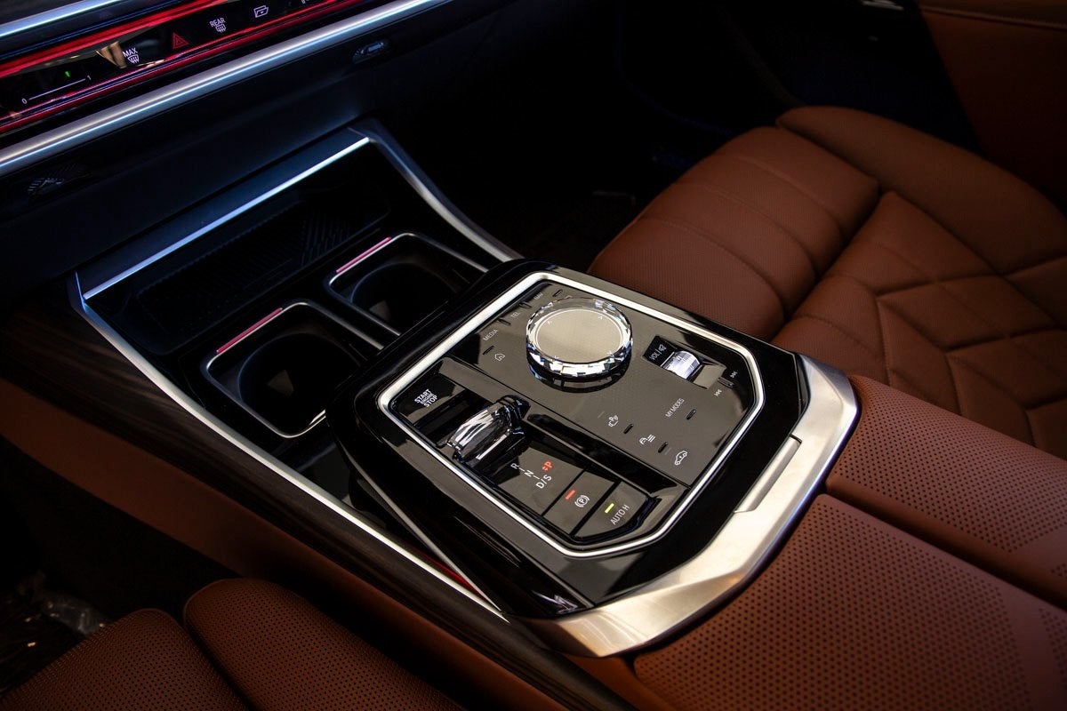 2025 BMW 750e xDrive 750e xDrive