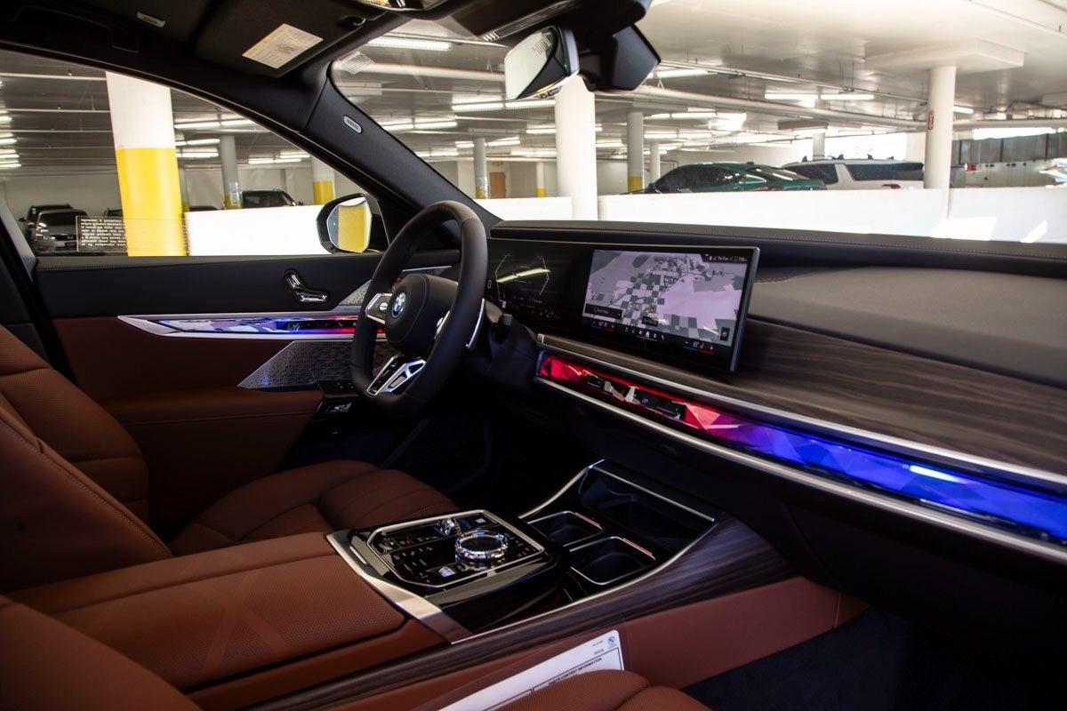 2025 BMW 750e xDrive 750e xDrive