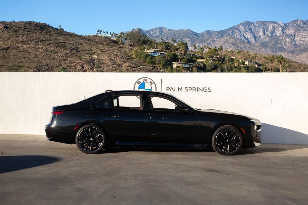 2025 BMW 750e xDrive 750e xDrive