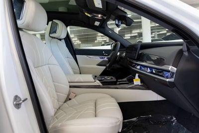 2026 BMW 750e xDrive 750e xDrive