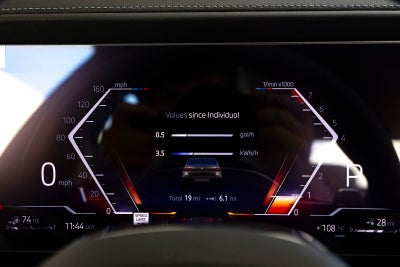 2026 BMW 7 Series 750e xDrive