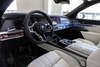 2026 BMW 750e xDrive 750e xDrive