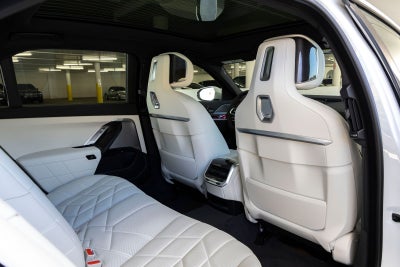 2026 BMW 750e xDrive 750e xDrive