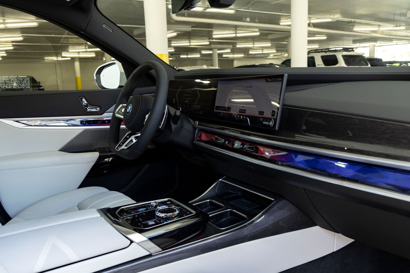 2026 BMW 750e xDrive 750e xDrive