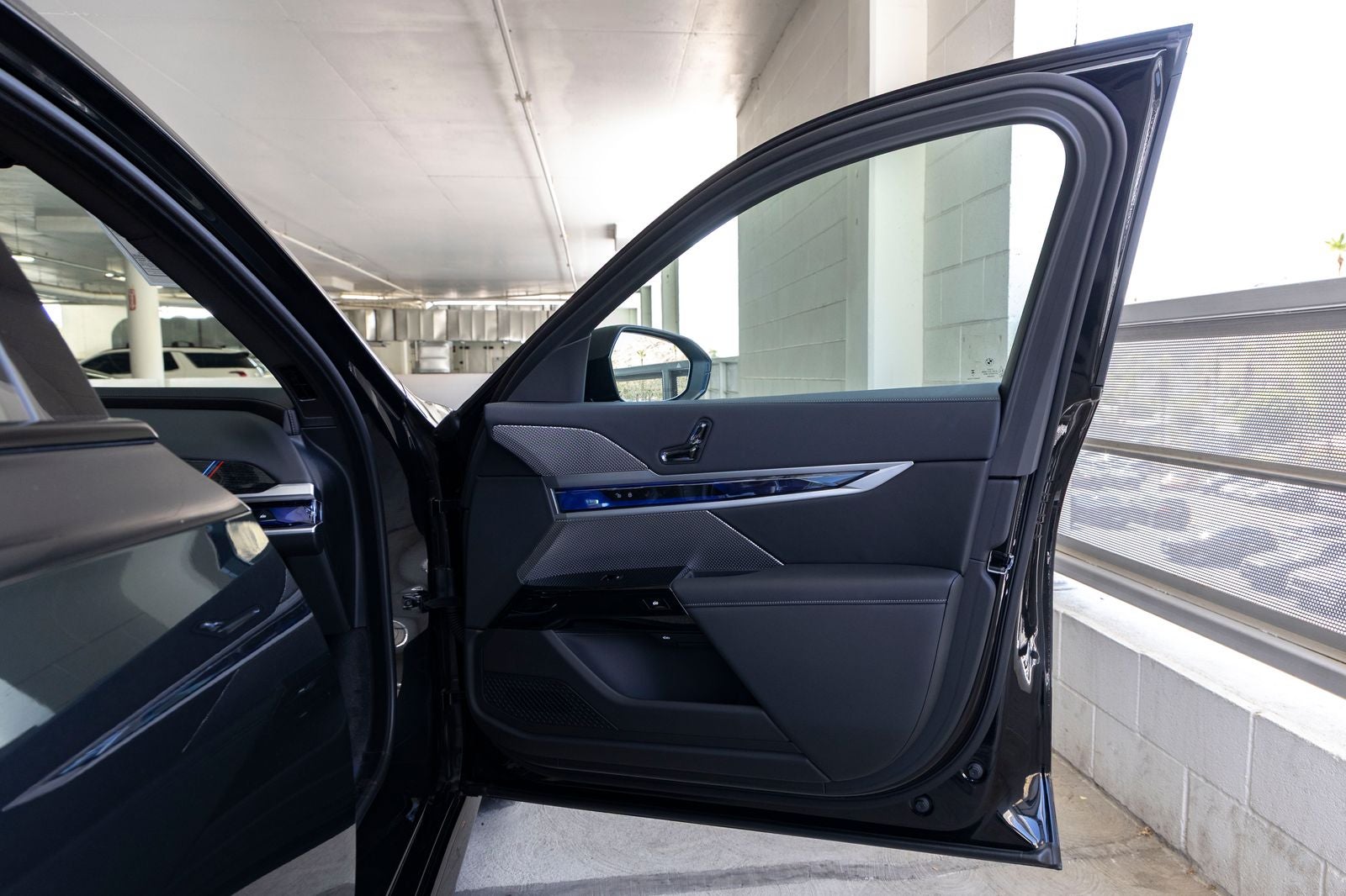 2026 BMW 750e xDrive 750e xDrive
