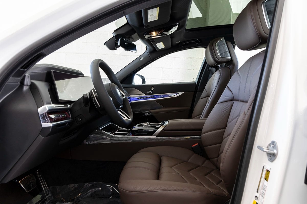 2026 BMW 750e xDrive 750e xDrive