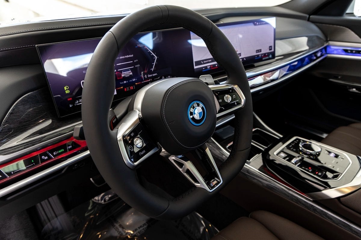 2026 BMW 750e xDrive 750e xDrive