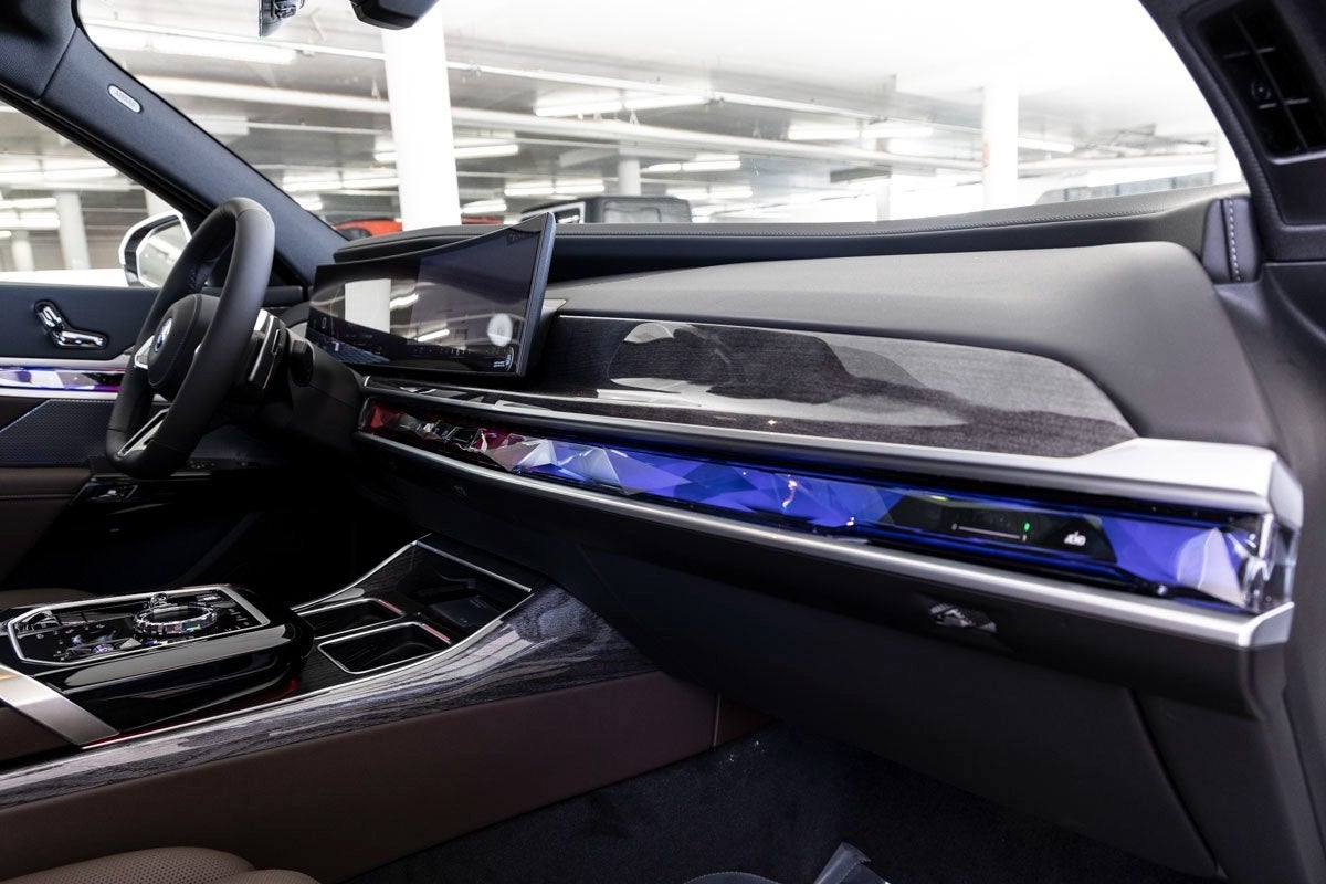 2026 BMW 750e xDrive 750e xDrive