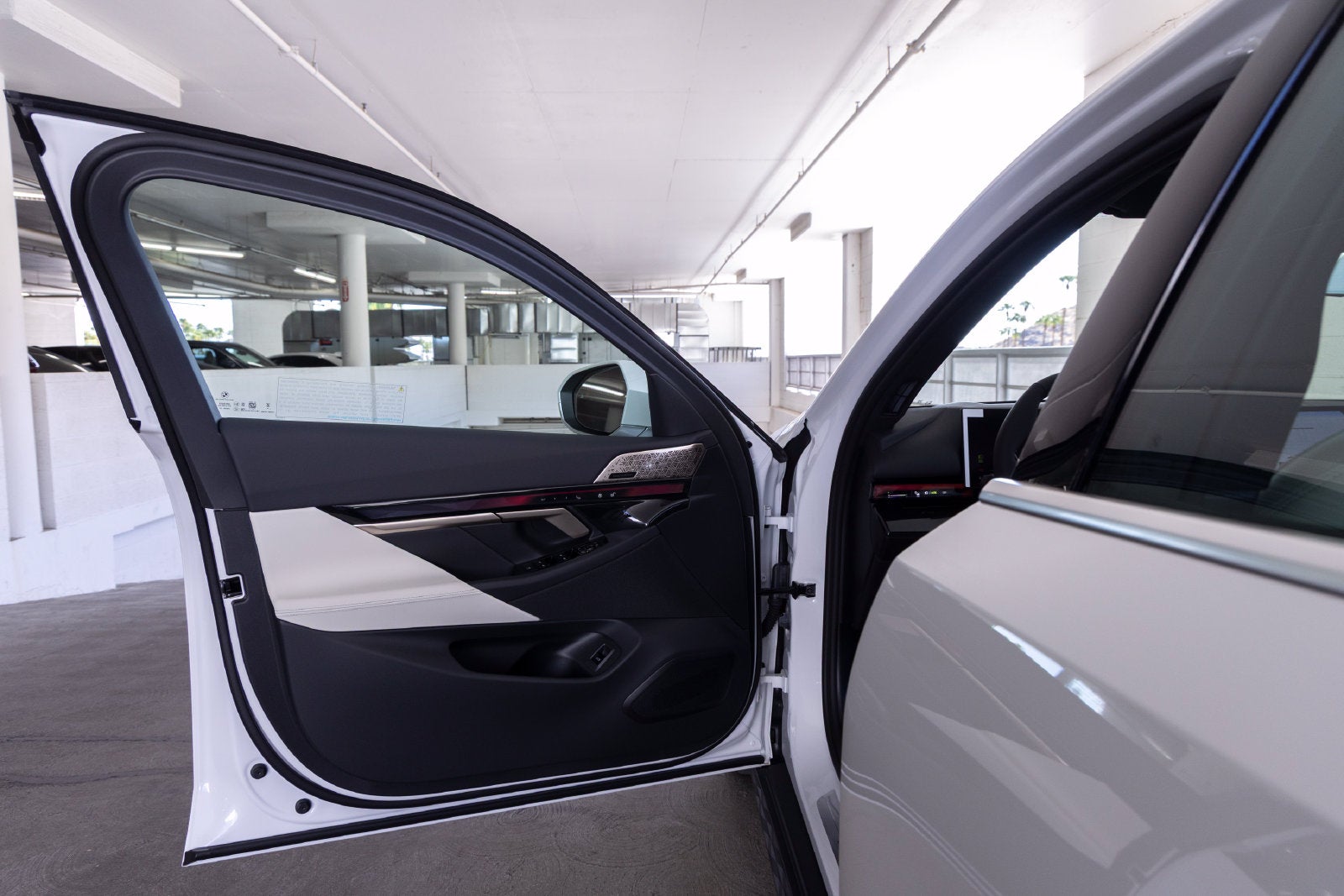2027 BMW 530i 530i
