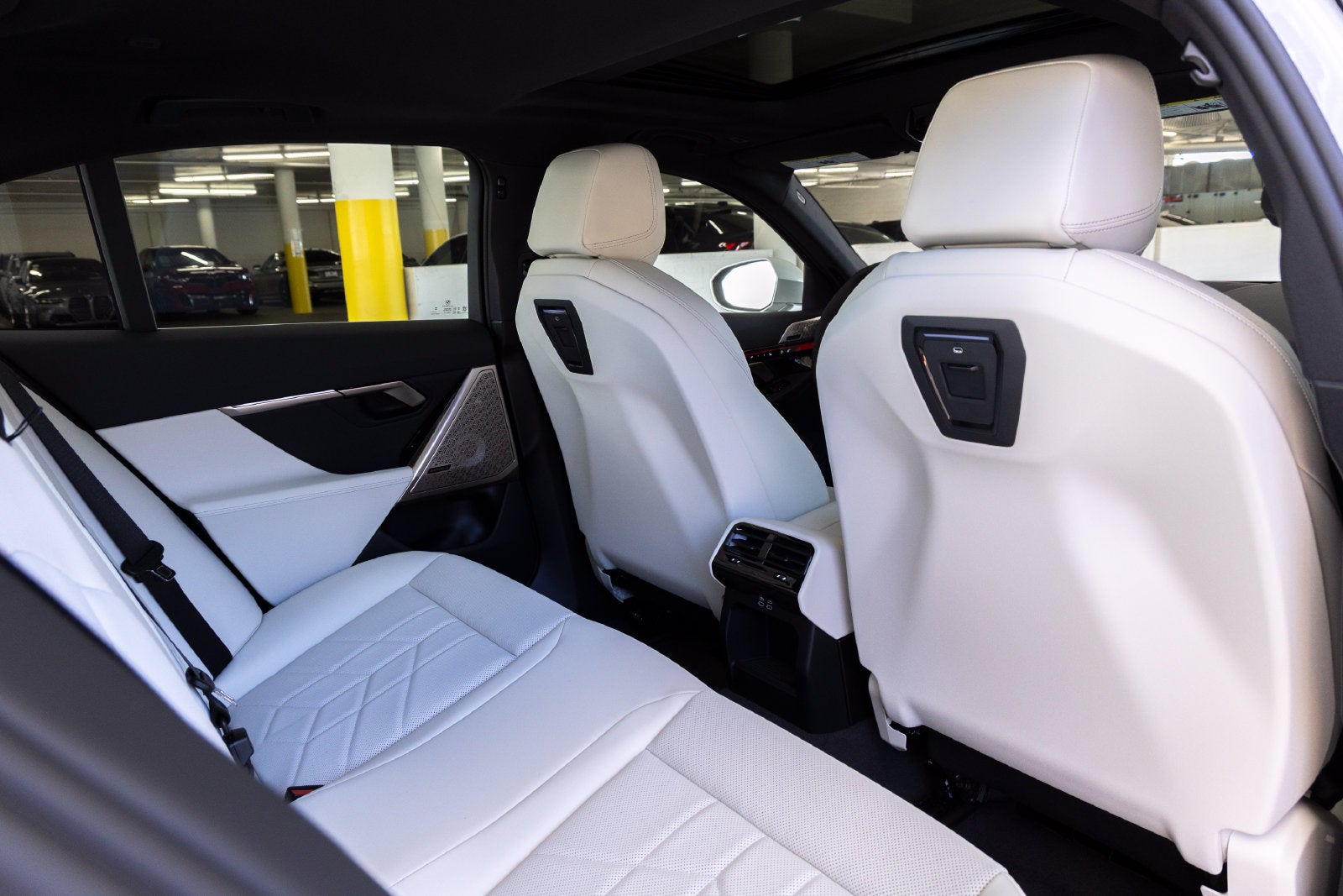 2027 BMW 530i 530i