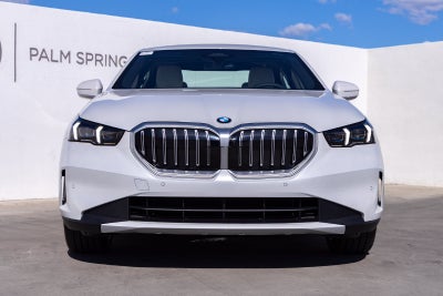 2027 BMW 530i 530i